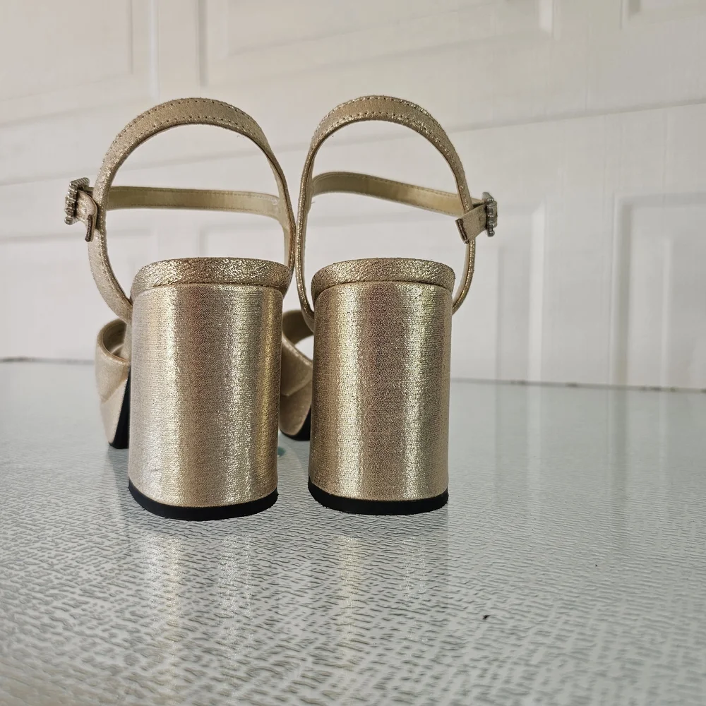 Kenneth Cole Reaction 7.5 Gold Block Heel Sandals Platform Strappy Party Glam - Picture 4 of 8
